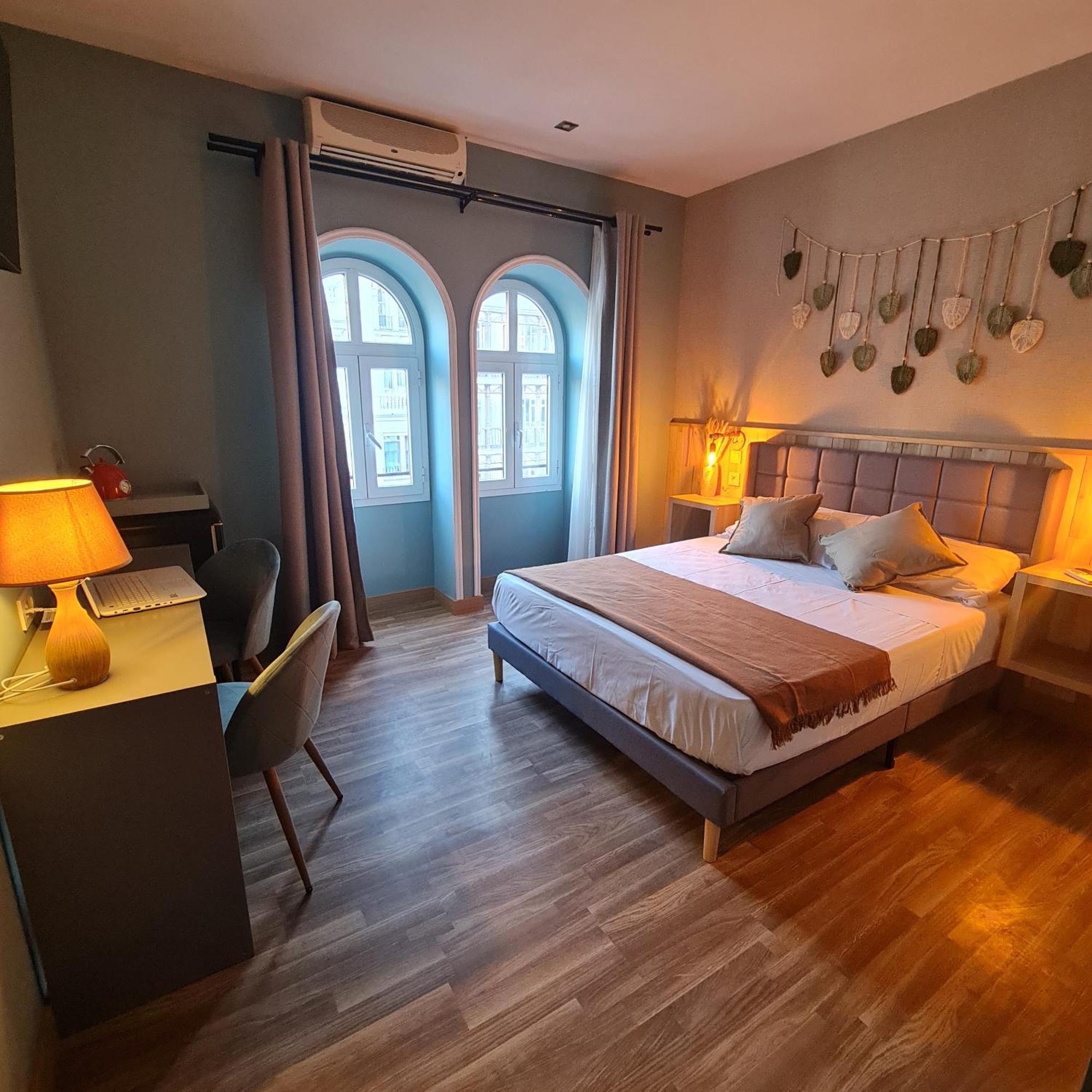 Luxury Green Hostal Madrid Gran Via Exteriér fotografie